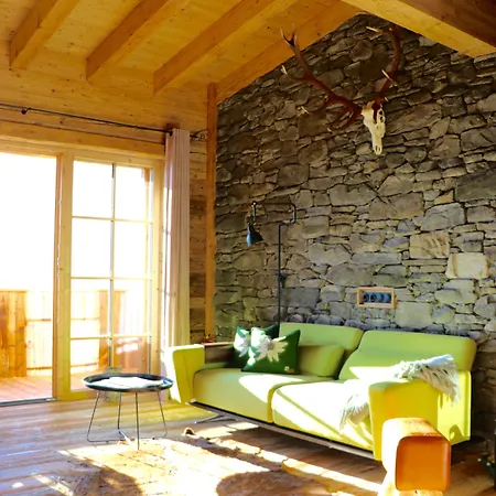 Kasermandl Berghuette * Elbigenalp