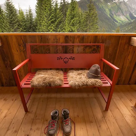 Kasermandl Berghuette * Elbigenalp